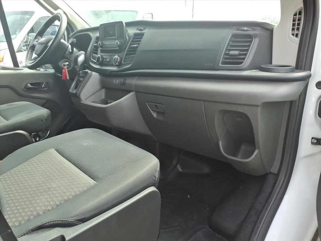 Certified 2024 Ford Transit 250 Low Roof w/ Exterior Upgrade Package RWD image 9