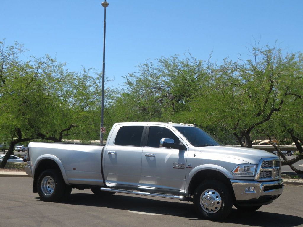 Used 2017 RAM 3500 Laramie AWD/4WD image 4