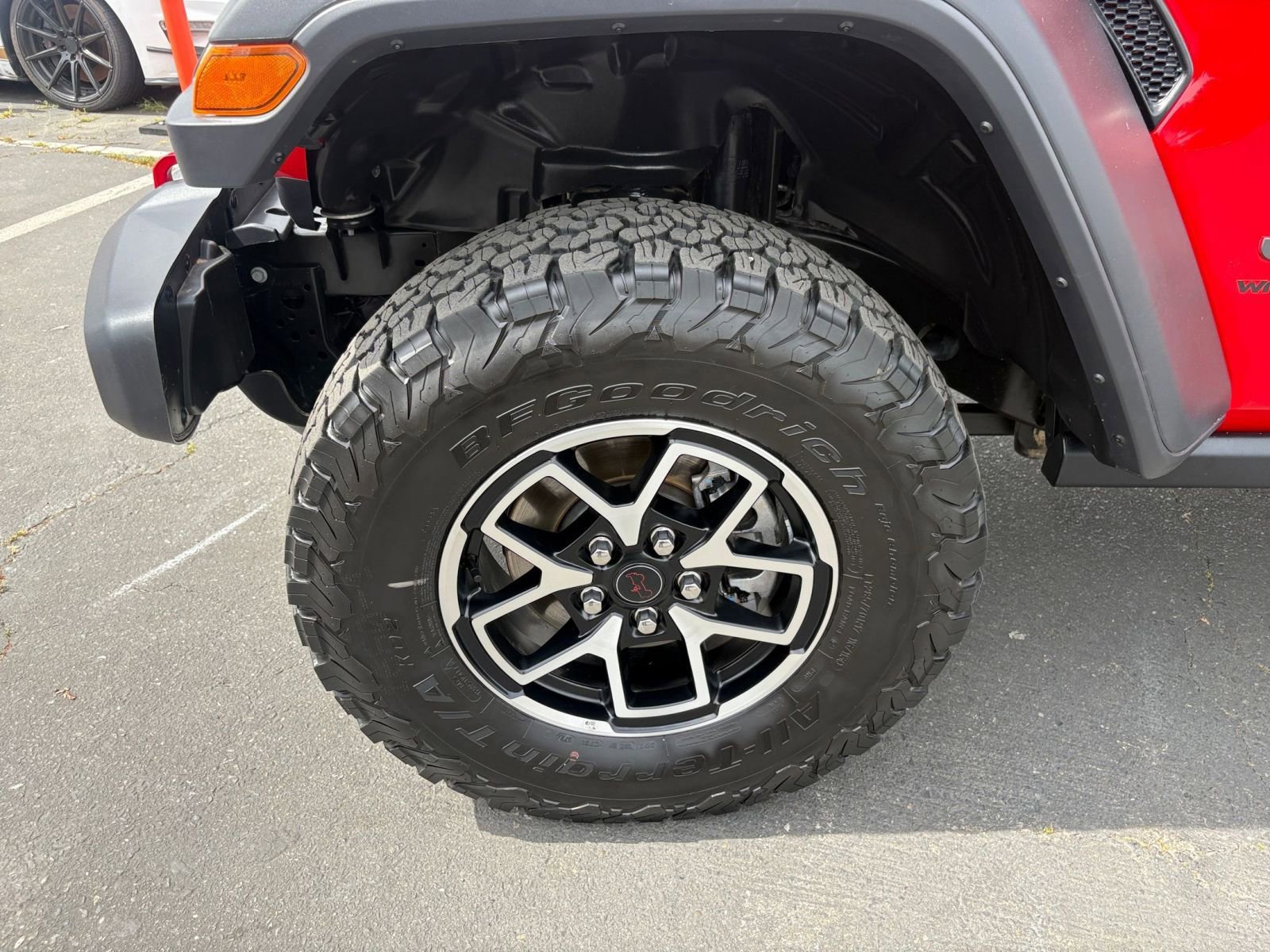 Used 2025 Jeep Wrangler Unlimited Rubicon AWD/4WD image 29