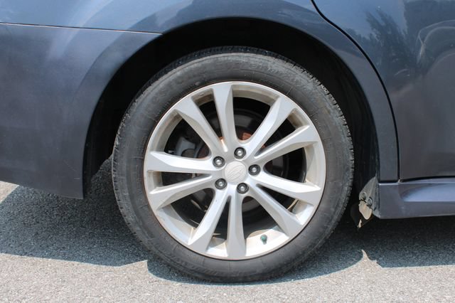 Used 2014 Subaru Legacy 2.5i Premium AWD/4WD image 37