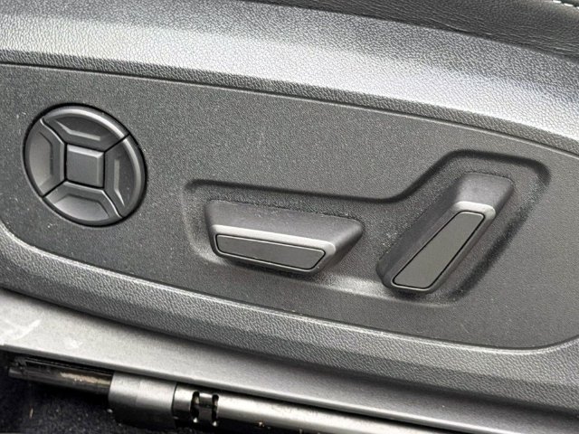 Certified 2023 Audi Q4 e-tron Premium Plus AWD/4WD image 18