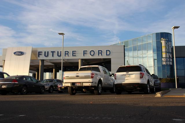 Used 2023 Ford Expedition Max Limited AWD/4WD image 5