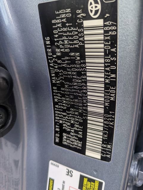 Used 2024 Toyota Corolla LE image 34