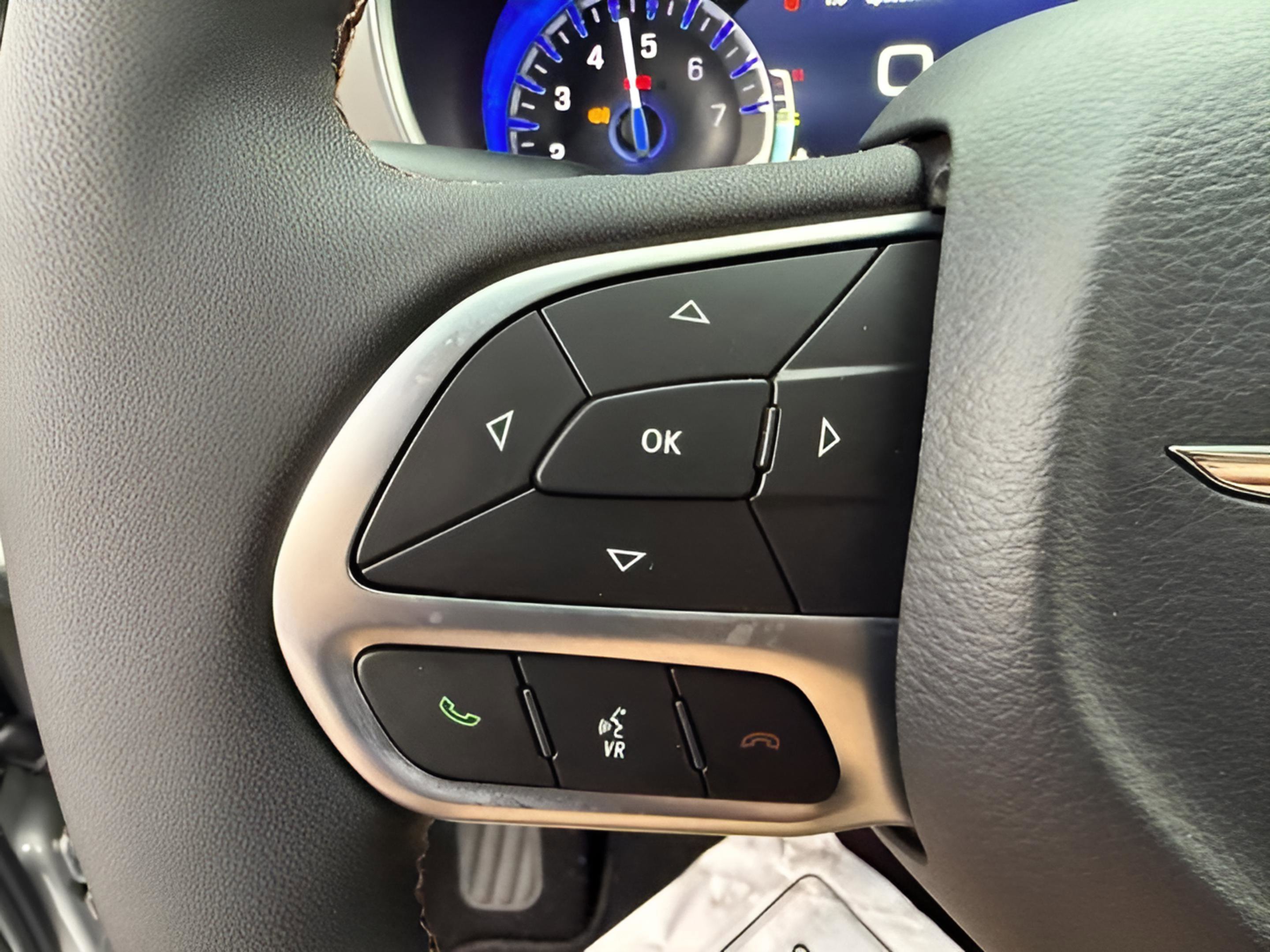 New 2026 Chrysler Pacifica Pinnacle w/ Trailer Tow Group image 23