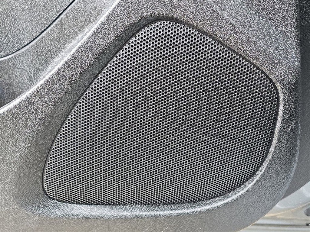 Used 2023 Chevrolet Malibu LT image 25