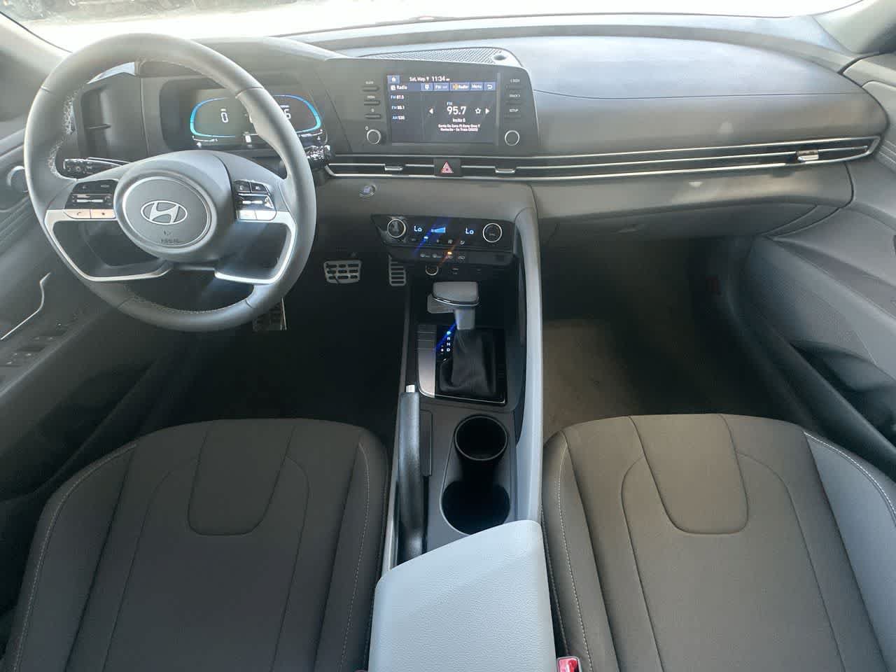 New 2026 Hyundai Elantra Sport FWD image 24