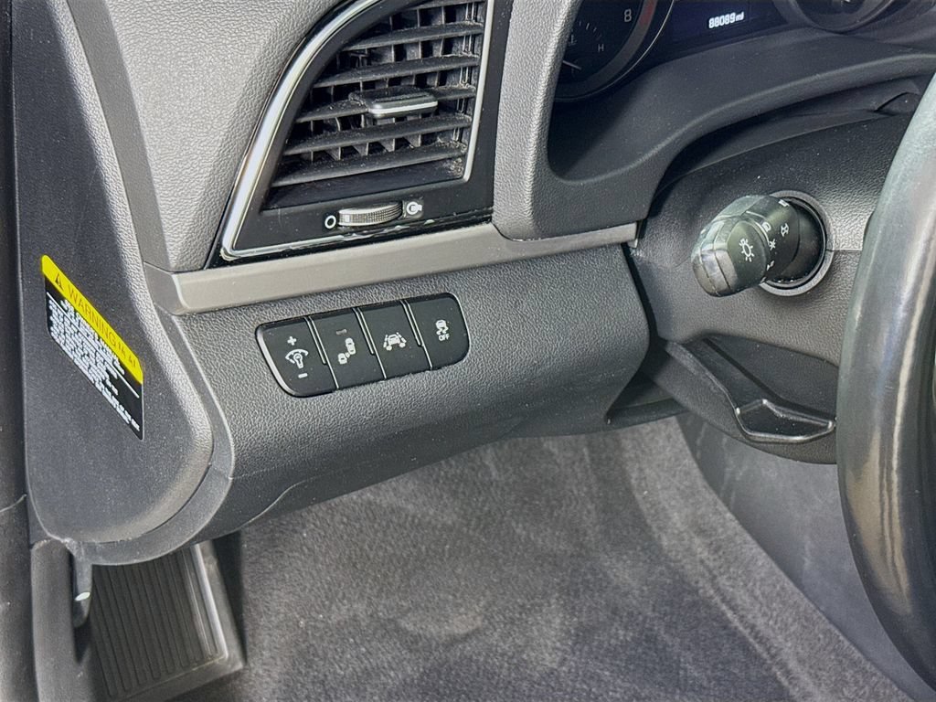 Used 2018 Hyundai Elantra Limited w/ Limited Ultimate Package 02 FWD image 11