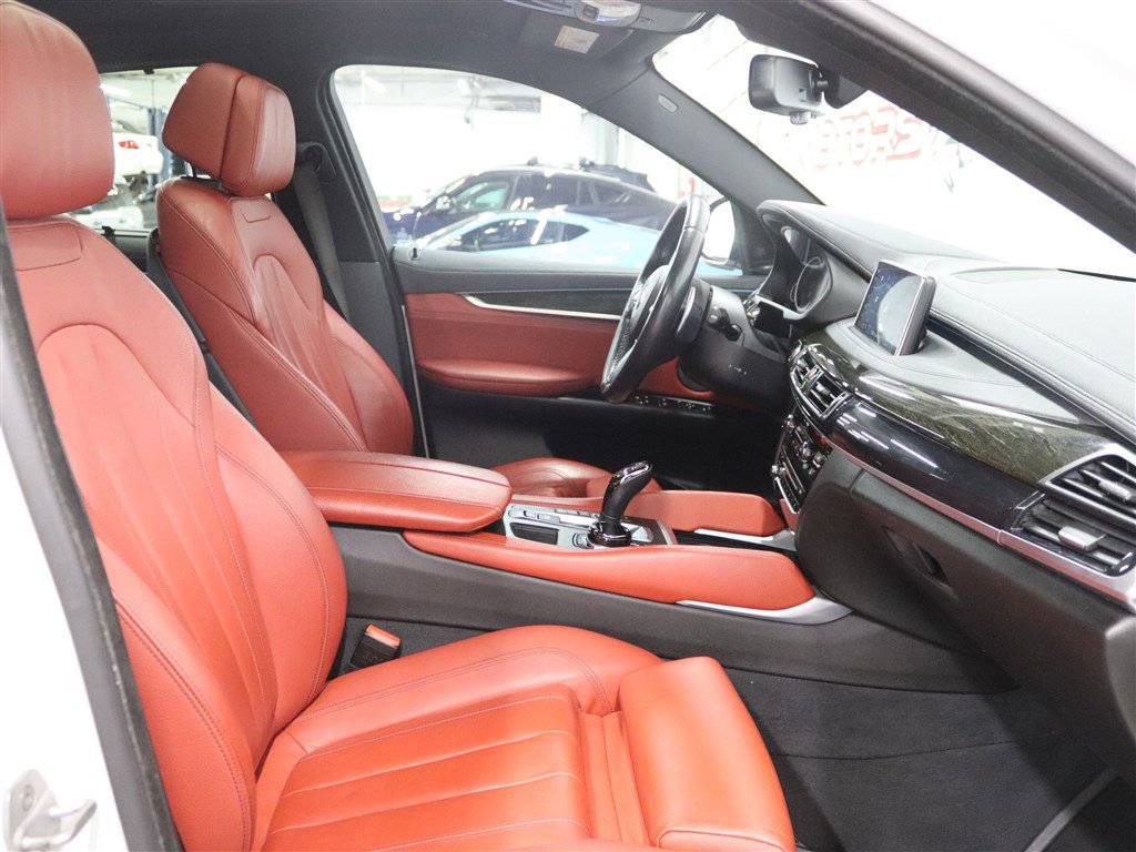 Used 2018 BMW X6 xDrive35i AWD/4WD image 27