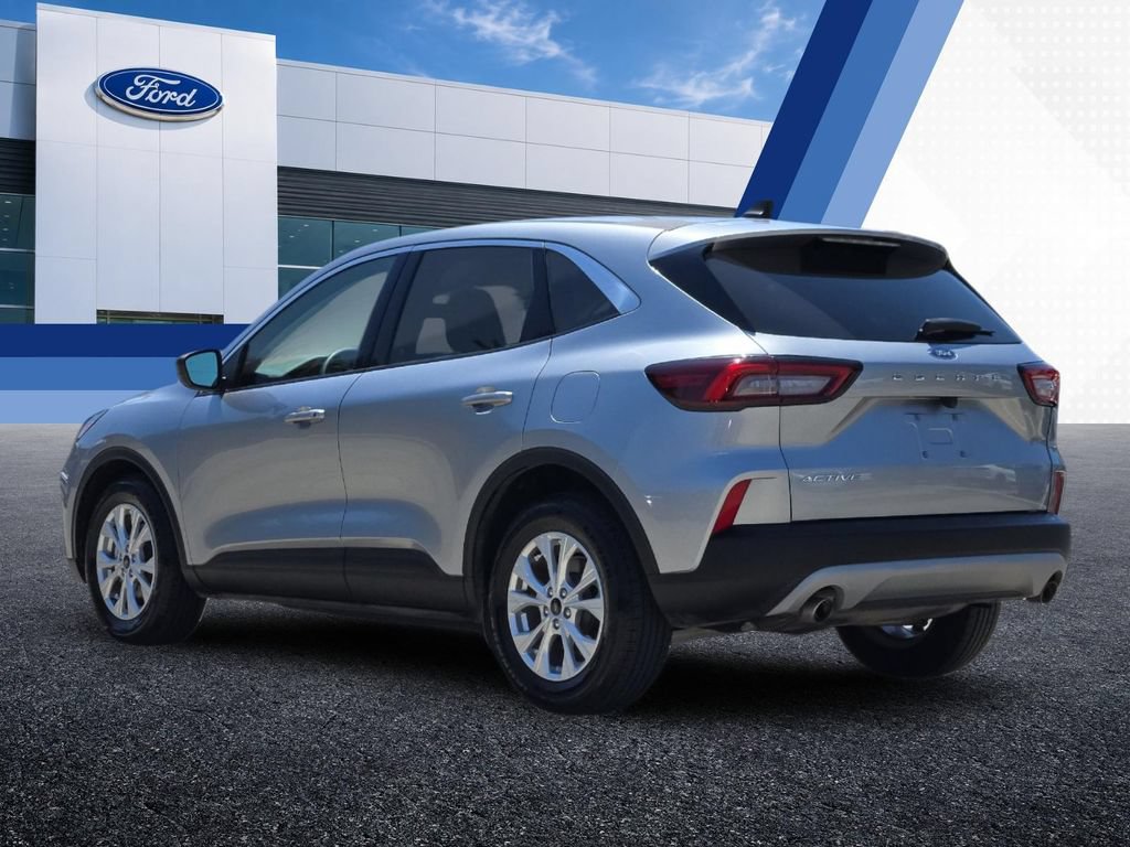 Used 2023 Ford Escape Active FWD image 3