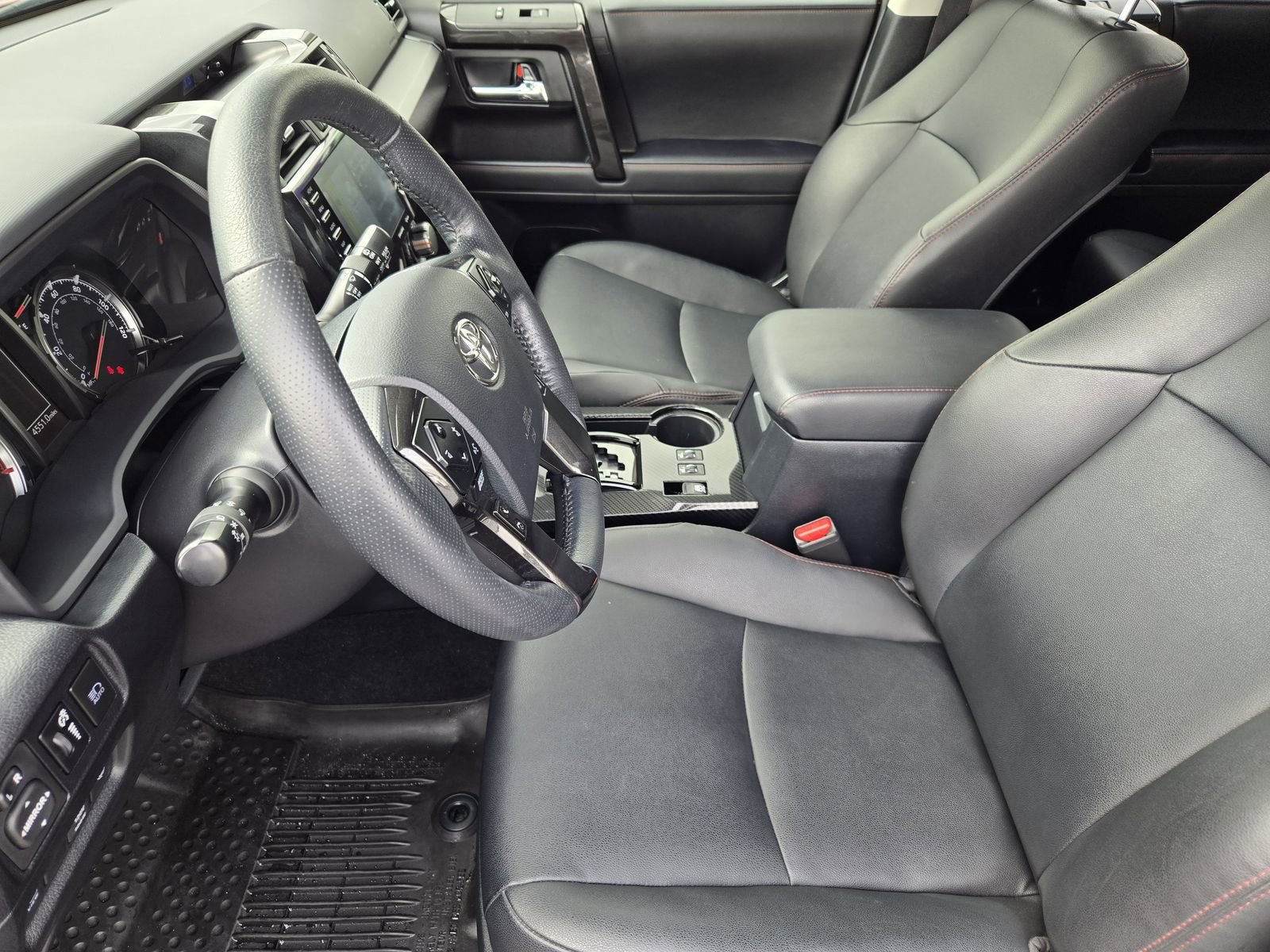 Used 2024 Toyota 4Runner TRD Off-Road Premium w/ Off Road Premium Plus Package AWD/4WD image 12