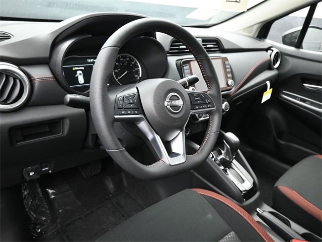 New 2025 Nissan Versa SR w/ Trunk Package image 17