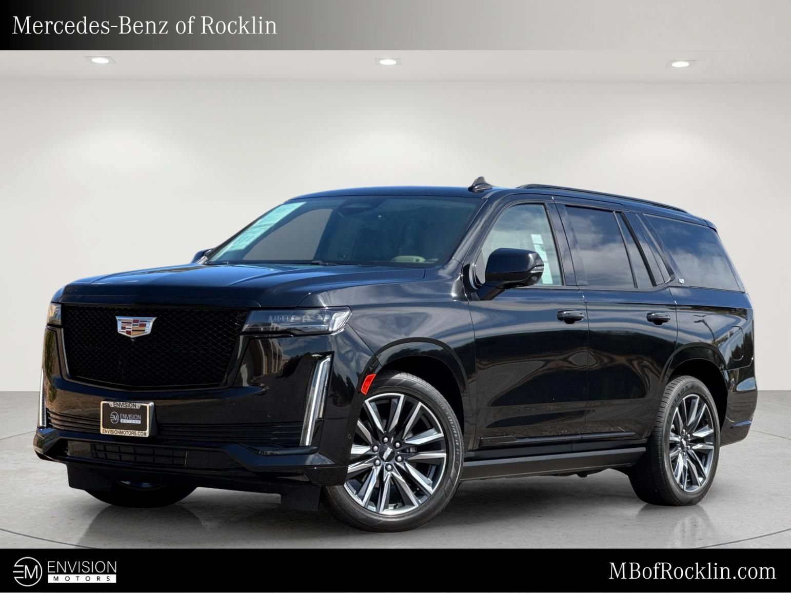 Used 2021 Cadillac Escalade Sport Platinum RWD image 1