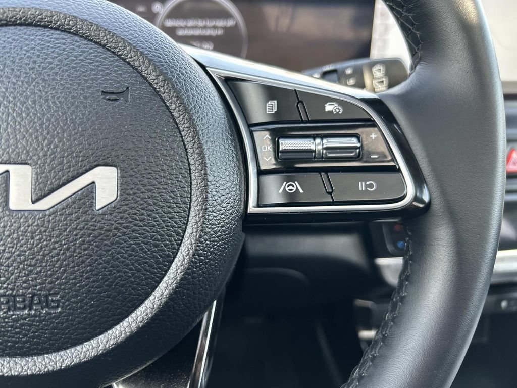 Used 2025 Kia Seltos EX w/ EX Sunroof Package AWD/4WD image 22