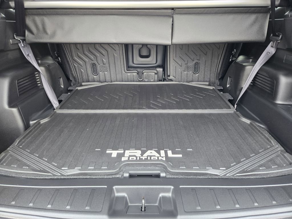 New 2026 Mitsubishi Outlander Trail Edition image 24