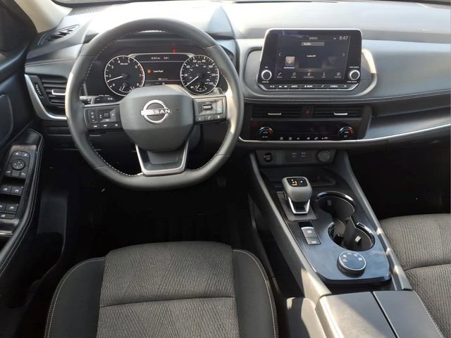 Used 2026 Nissan Rogue SV AWD/4WD image 9