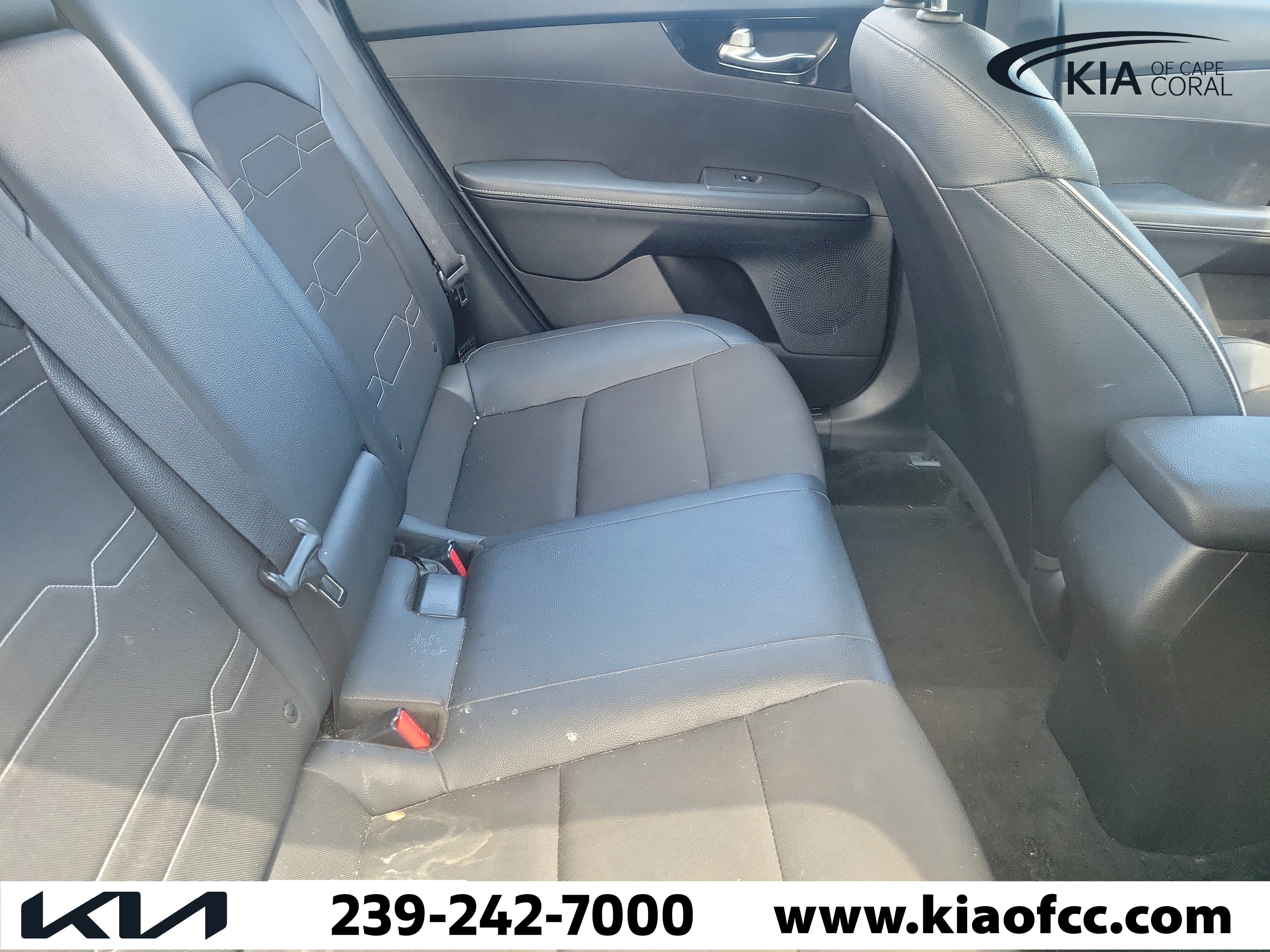Used 2021 Kia Forte GT-Line w/ GT-Line Premium Package FWD image 11