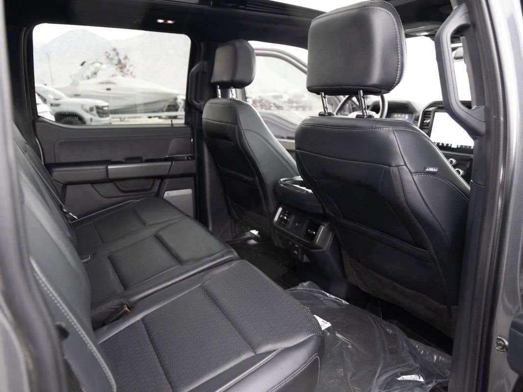 Used 2025 Ford F150 Lariat AWD/4WD image 19