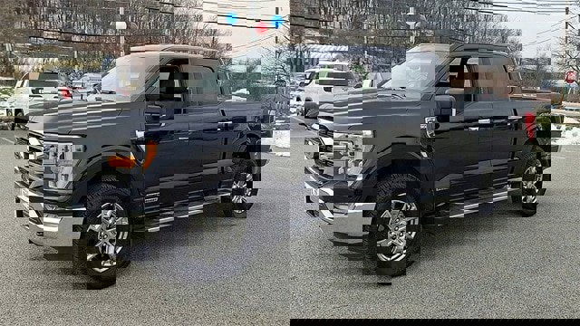 Certified 2023 Ford F150 XLT w/ Equipment Group 302A High image 4