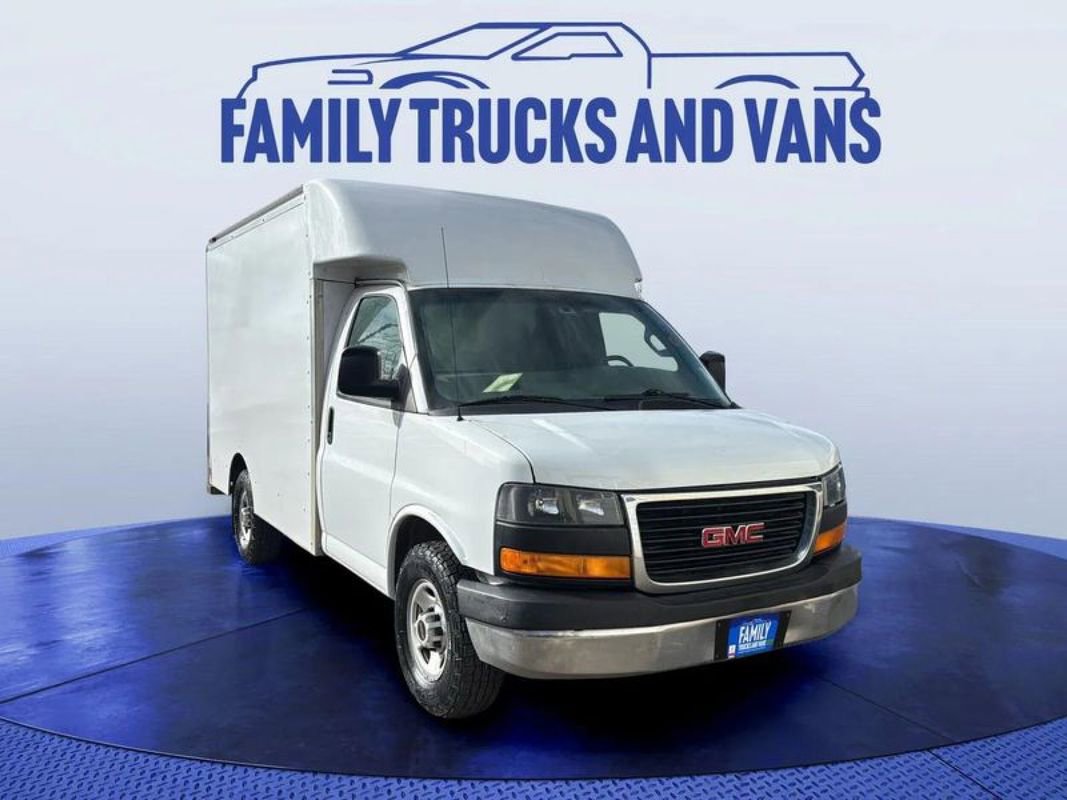 Used 2017 GMC Savana 3500 image 7