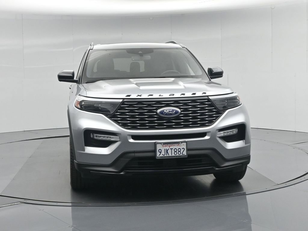 Used 2023 Ford Explorer ST-Line w/ Class IV Trailer Tow Package image 27