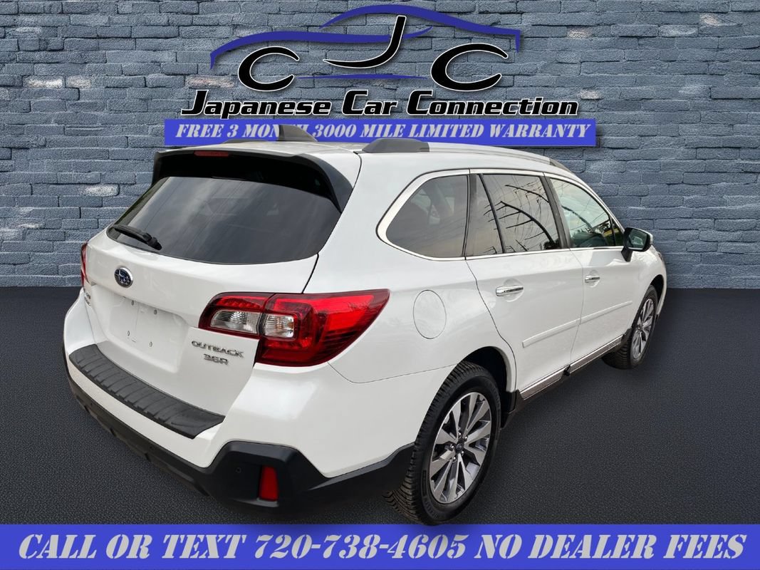 Used 2018 Subaru Outback 3.6R Touring AWD/4WD image 11