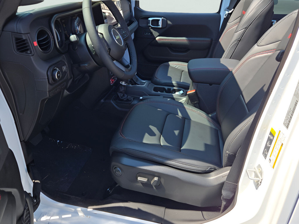 New 2027 Jeep Wrangler Unlimited Rubicon AWD/4WD image 27