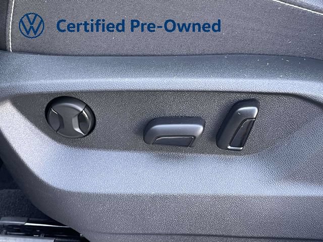 Certified 2026 Volkswagen Atlas SE w/ Panoramic Sunroof Package FWD image 16
