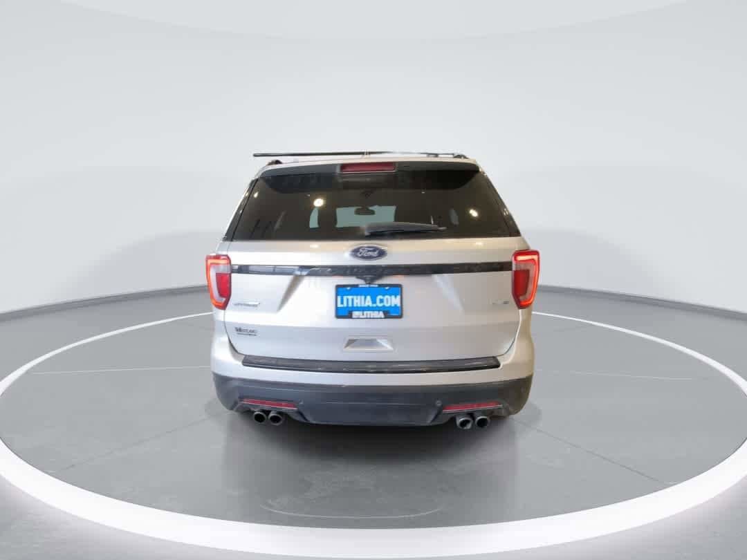 Used 2018 Ford Explorer Sport w/ Equipment Group 401A AWD/4WD image 7