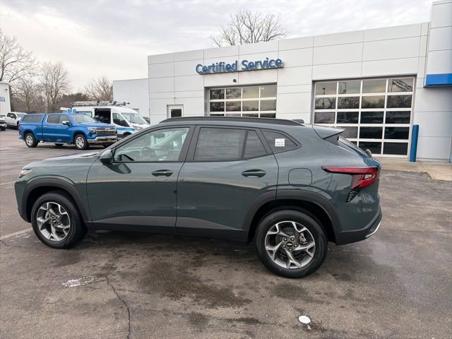 New 2026 Chevrolet Trax LT w/ Driver Confidence Package image 6