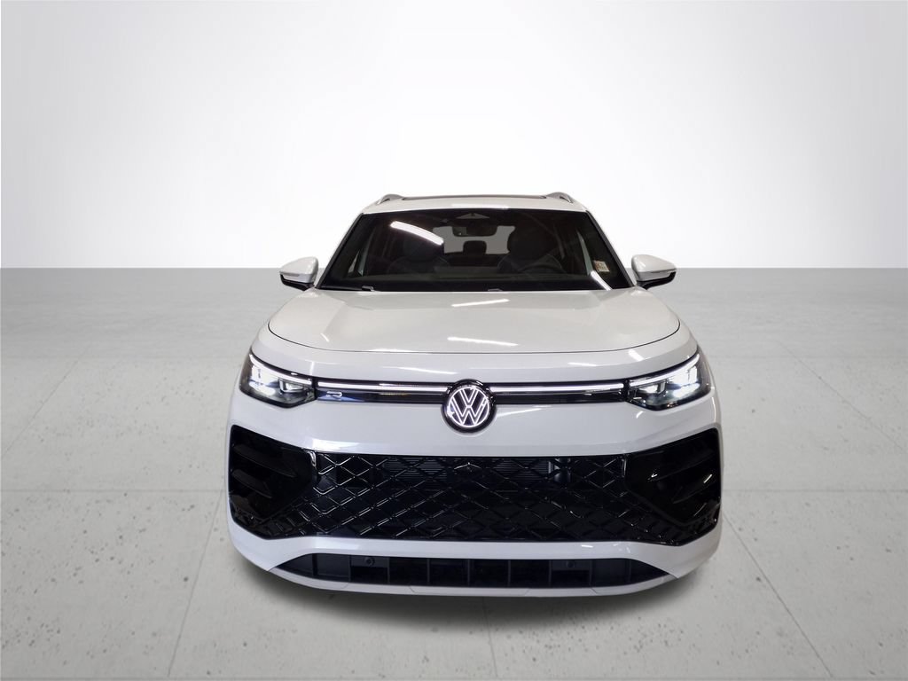 New 2026 Volkswagen Tiguan SEL R-Line AWD/4WD image 3