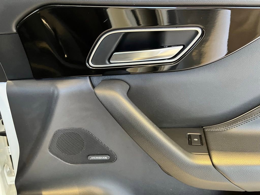 Used 2019 Jaguar F-PACE Premium AWD/4WD image 42