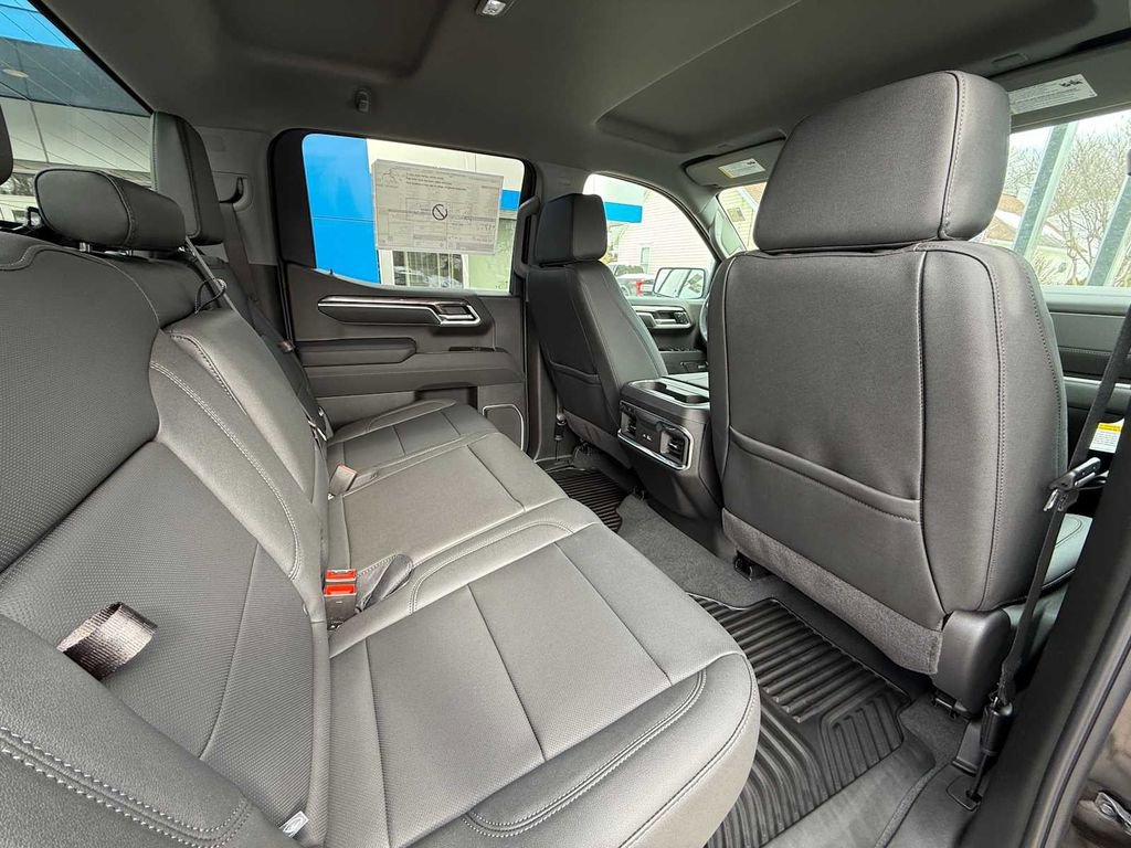 New 2026 Chevrolet Silverado 1500 LTZ w/ Z71 Off-Road Package AWD/4WD image 40