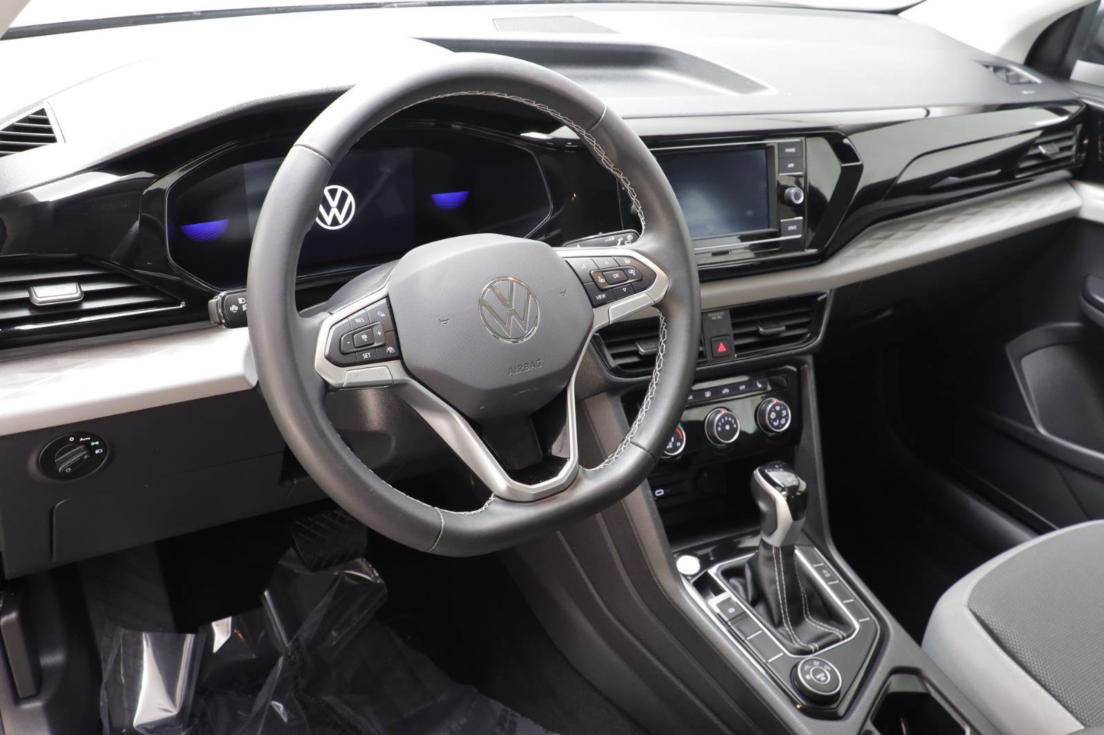 Certified 2024 Volkswagen Taos S image 7