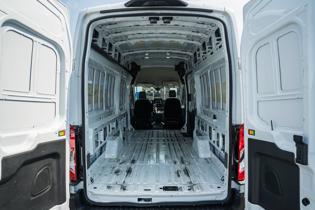 Used 2022 Ford Transit 250 148 High Roof Extended RWD image 13
