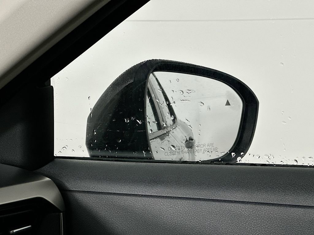 New 2026 Nissan Kicks SV w/ SV Premium Package image 24