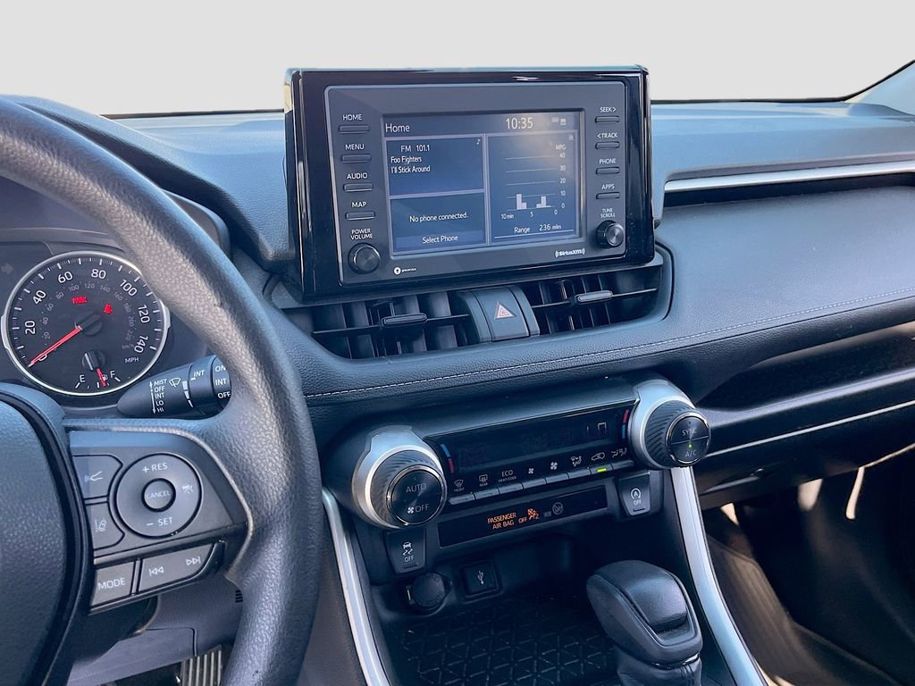 Used 2022 Toyota RAV4 XLE image 14