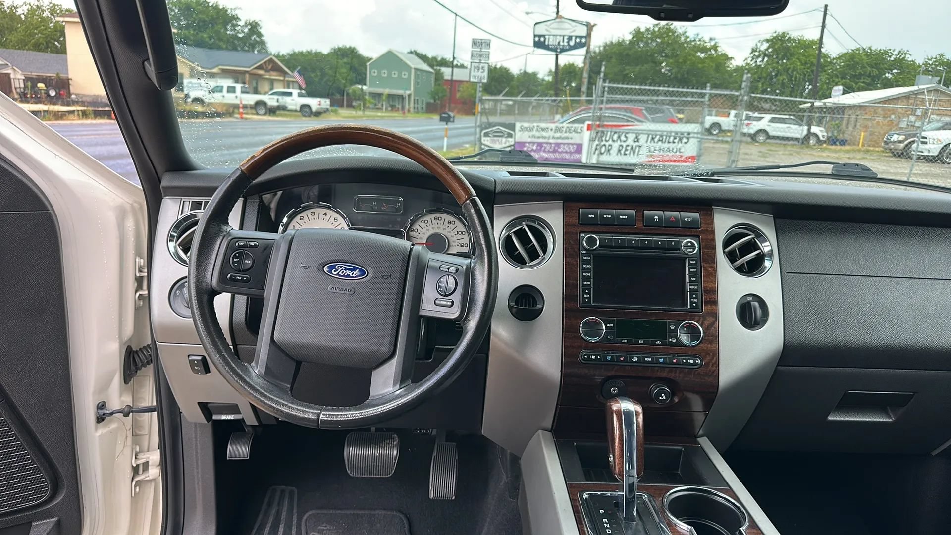 Used 2008 Ford Expedition Limited RWD image 19