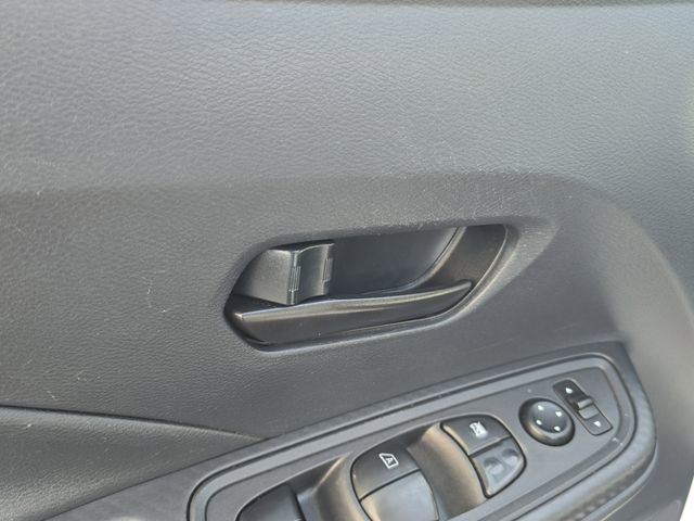 Used 2021 Nissan Versa S FWD image 18