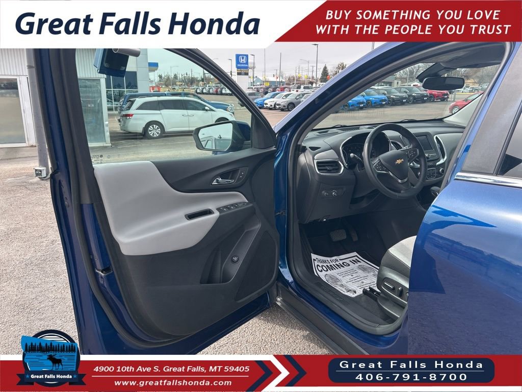 Used 2022 Chevrolet Equinox LT w/ Driver Convenience Package AWD/4WD image 11