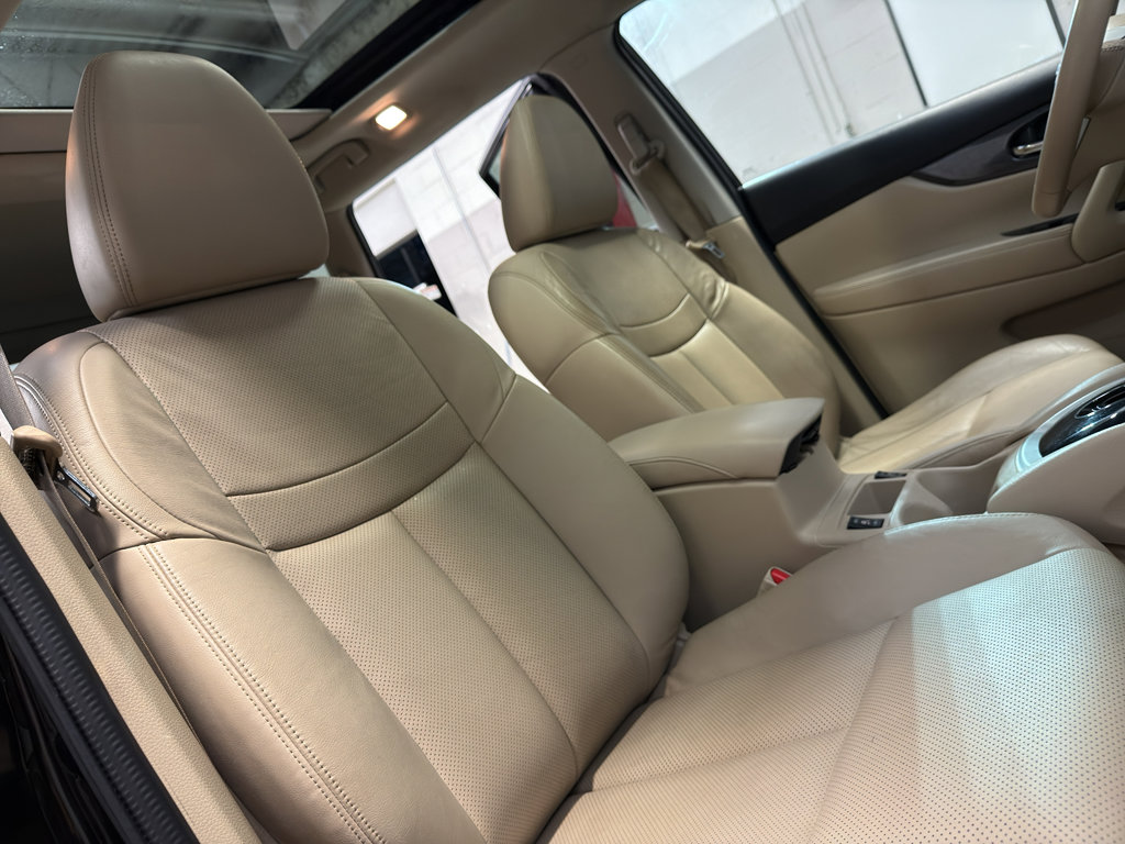 Used 2014 Nissan Rogue SL w/ SL Premium Package image 23