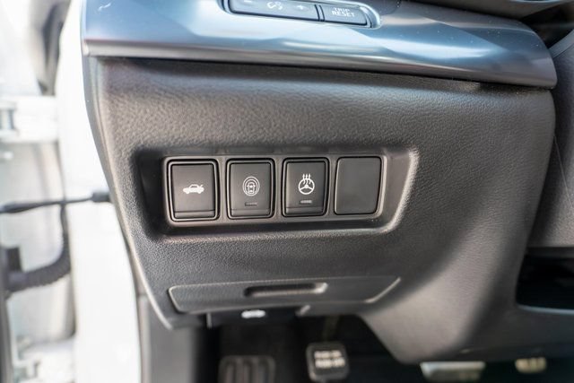 Certified 2023 Nissan Maxima SR w/ Sport Mat Group FWD image 24