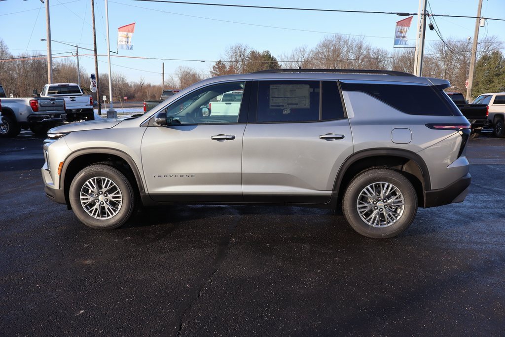 New 2026 Chevrolet Traverse LT w/ Driver Confidence Package image 24