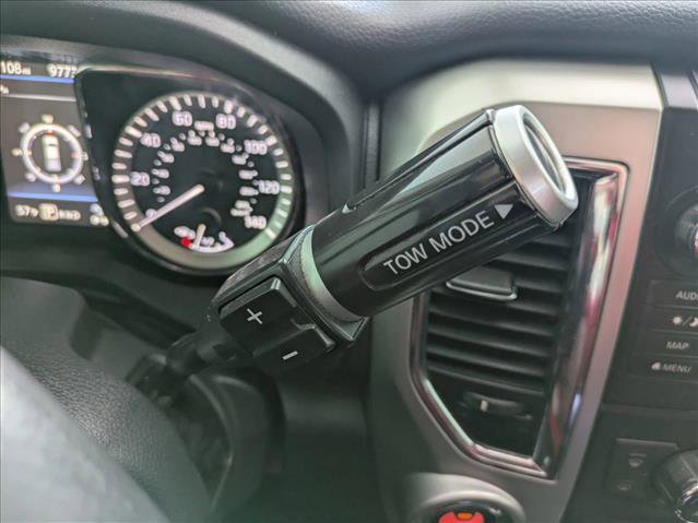 Used 2019 Nissan Titan PRO-4X w/ Pro-4x Convenience Package image 12