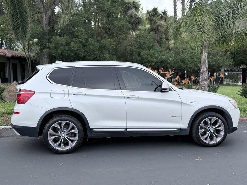 Used 2017 BMW X3 xDrive28i w/ Technology Package AWD/4WD image 5