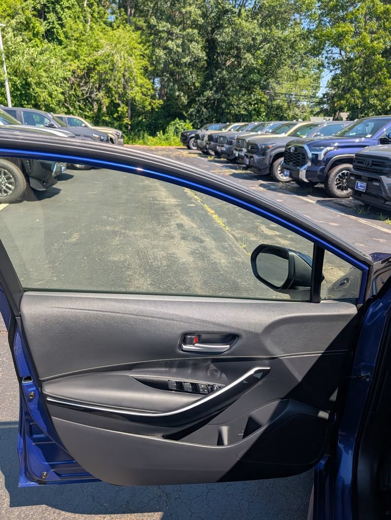 Certified 2025 Toyota Corolla XSE FWD image 12
