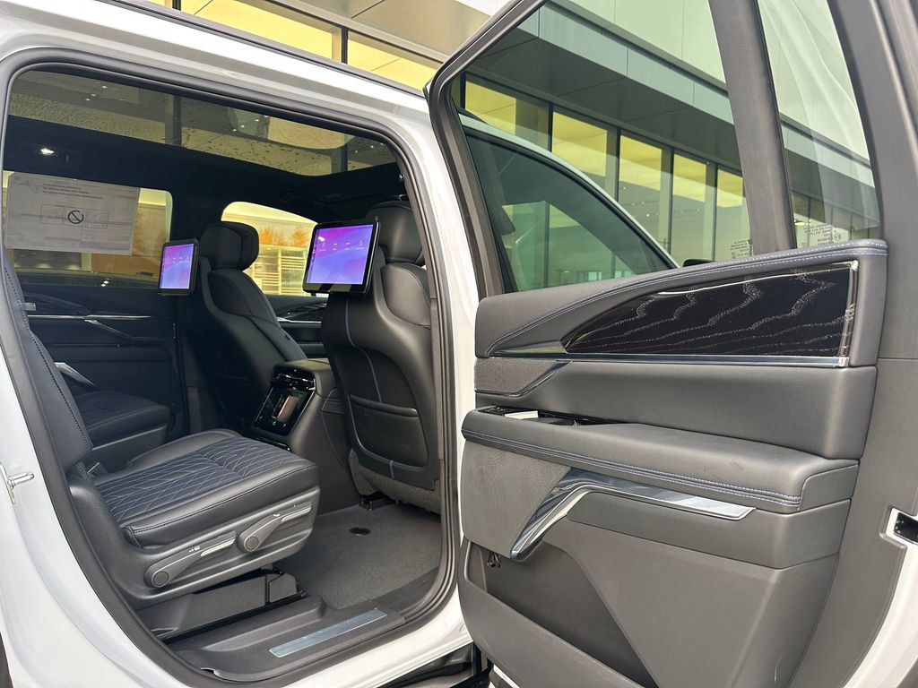New 2026 Cadillac Escalade IQL Sport 1 AWD/4WD image 13