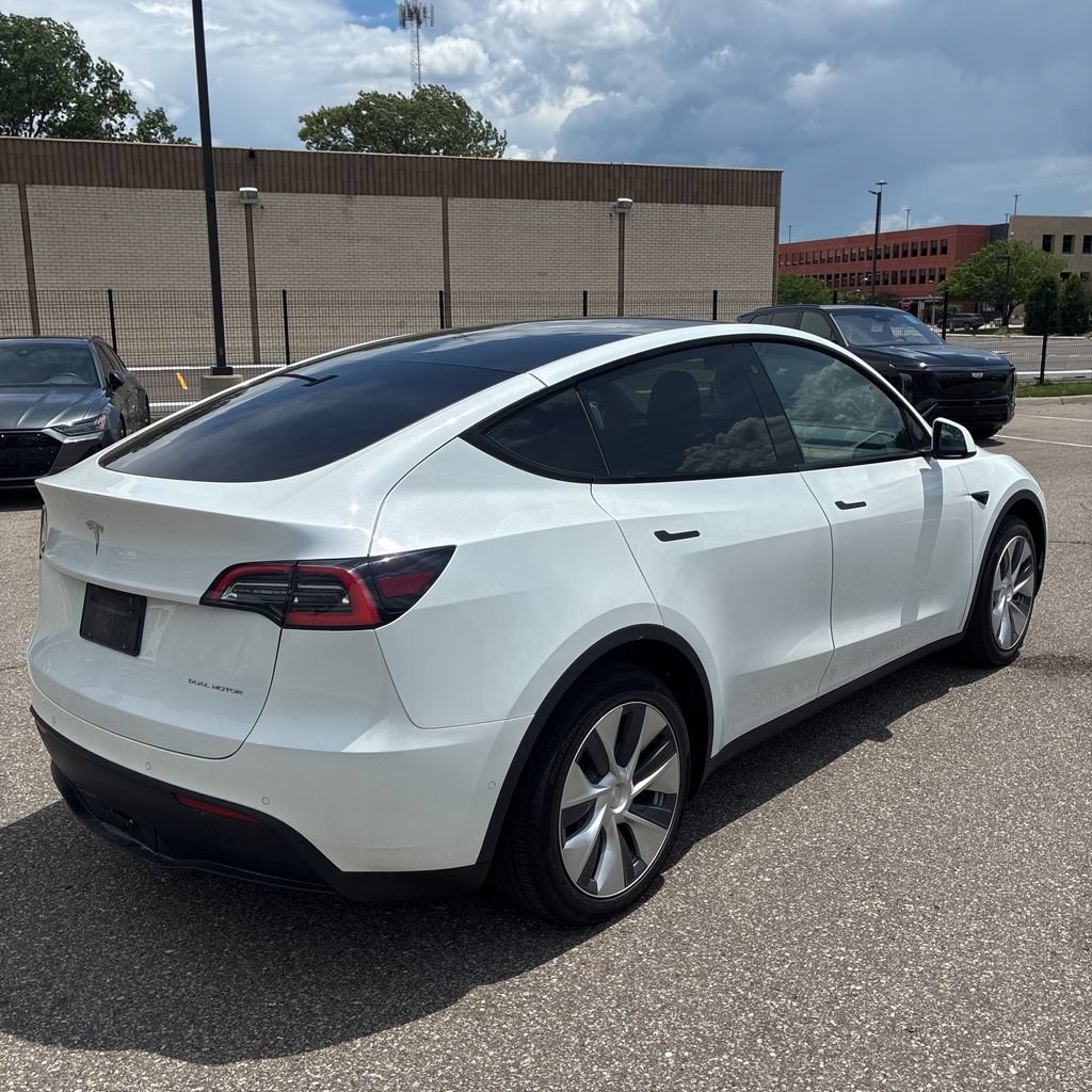 Used 2020 Tesla Model Y Long Range AWD/4WD image 8