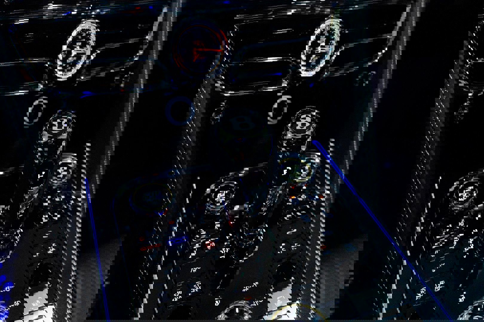 Used 2021 Bentley Flying Spur V8 image 73