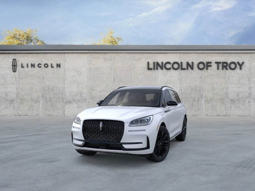 New 2025 Lincoln Corsair Reserve w/ Jet Appearance Package image 24