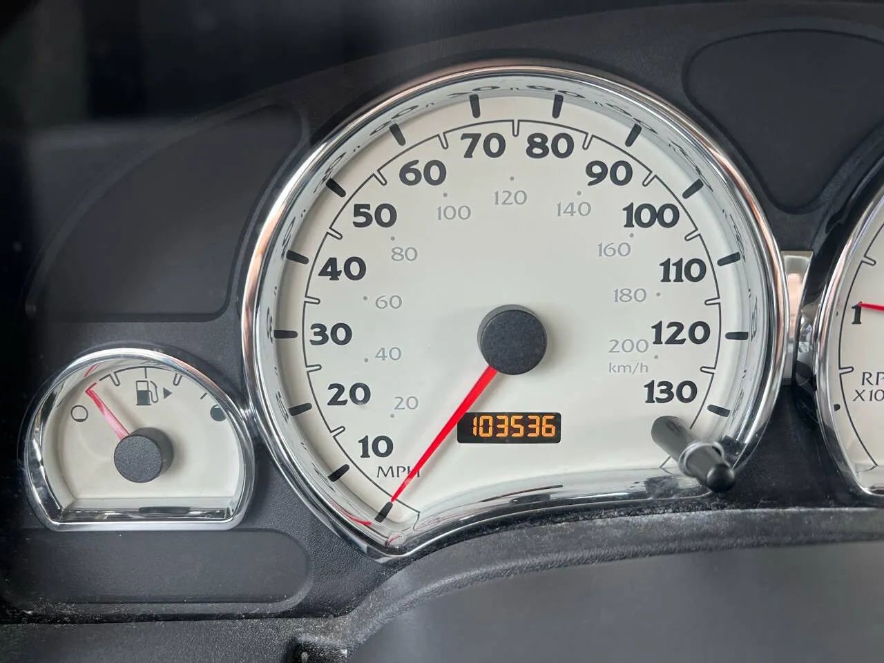 Used 2006 Saturn Vue 2WD image 9